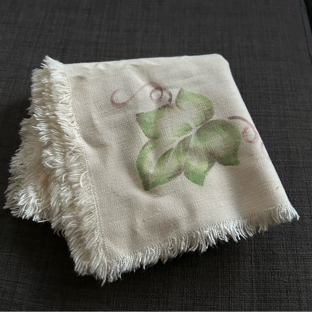 Vintage 6-pcs Frayed Edges Dinner Cloth Handpainted Green Leaf Pattern #1003259